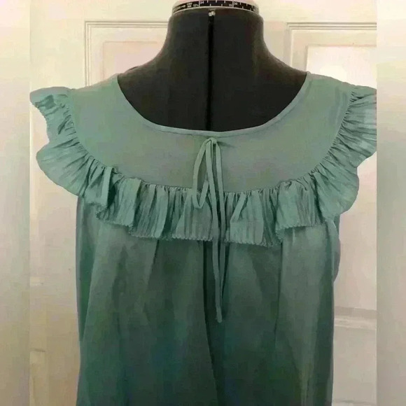 VTG viscose nylon sage green PJ top ruffle front best fits M-L - Picture 4 of 7